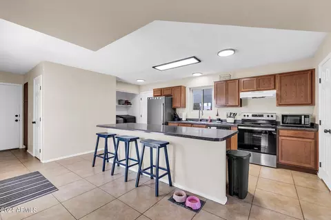 Kitchen - 216 W Darrow St, Phoenix, AZ 85041 photo 6 of 6