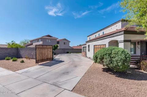 Exterior - 216 W Darrow St, Phoenix, AZ 85041 photo 12 of 21