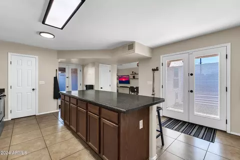Kitchen - 216 W Darrow St, Phoenix, AZ 85041 photo 2 of 6