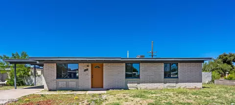 8251 E Zemsky St, Tucson, AZ 85710