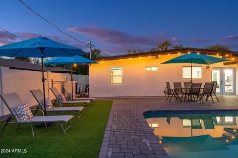 Exterior - 631 E Broadmor Dr, Tempe, AZ 85282 photo 11 of 12