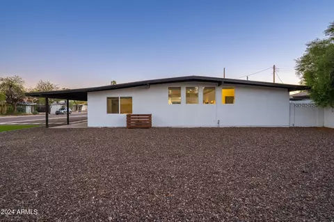 Exterior - 631 E Broadmor Dr, Tempe, AZ 85282 photo 3 of 12
