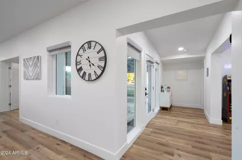 Entry Way - 631 E Broadmor Dr, Tempe, AZ 85282 photo 1 of 1
