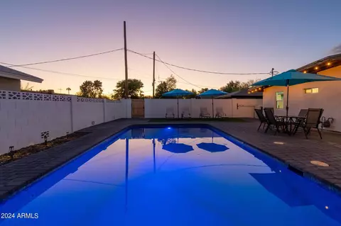 Exterior - 631 E Broadmor Dr, Tempe, AZ 85282 photo 10 of 12