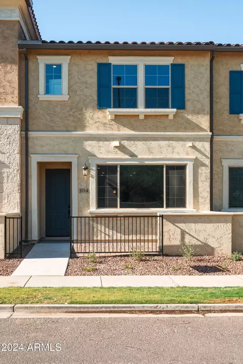1850 E Bernie Ln #104, Gilbert, AZ 85295