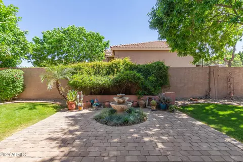 Exterior - 1369 E Harrison St, Gilbert, AZ 85295 photo 4 of 13
