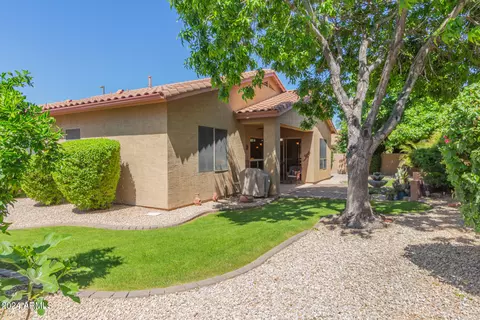Exterior - 1369 E Harrison St, Gilbert, AZ 85295 photo 8 of 13