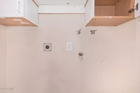 Other - 5652 S 41st St, Phoenix, AZ 85040 photo 11 of 14