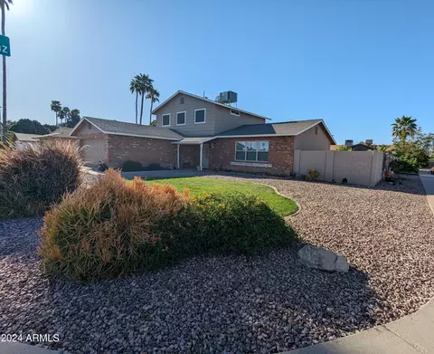 2727 W Madero Ave, Mesa, AZ 85202