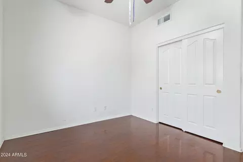Bedroom - 4828 E Williams Dr, Phoenix, AZ 85054 photo 3 of 3