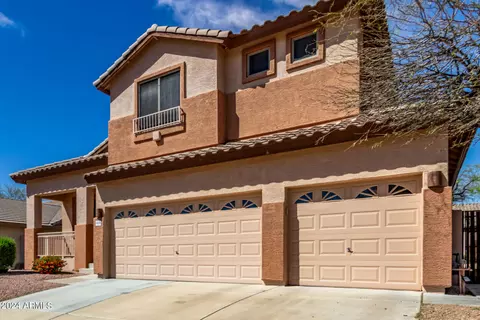Exterior - 4828 E Williams Dr, Phoenix, AZ 85054 photo 4 of 13