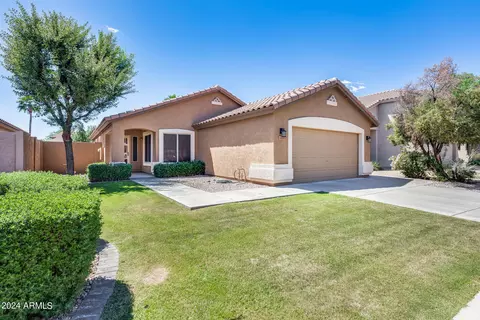 7417 W Tonopah Dr, Glendale, AZ 85308
