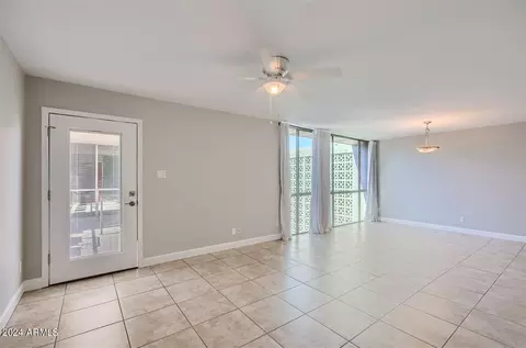 1241 E Medlock Dr #210, Phoenix, AZ 85014 photo 4