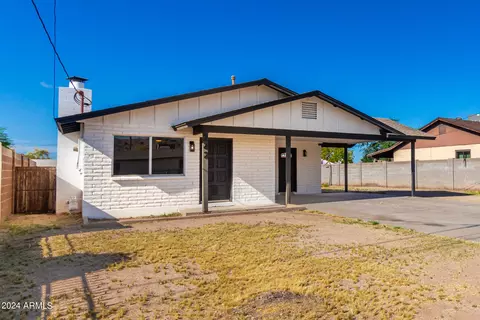 Exterior - 242 E Saint Catherine Ave, Phoenix, AZ 85042 photo 3 of 9