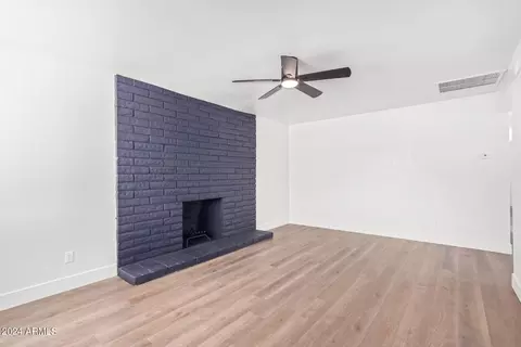 Living - 242 E Saint Catherine Ave, Phoenix, AZ 85042 photo 1 of 2