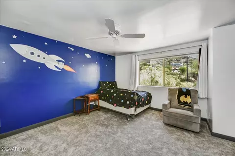 Bedroom - 5302 E Wonderview Rd, Phoenix, AZ 85018 photo 3 of 3