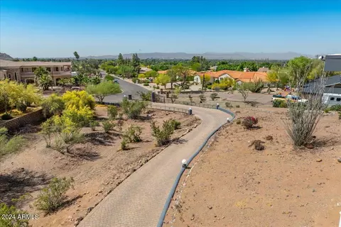 View/Area - 5302 E Wonderview Rd, Phoenix, AZ 85018 photo 2 of 3