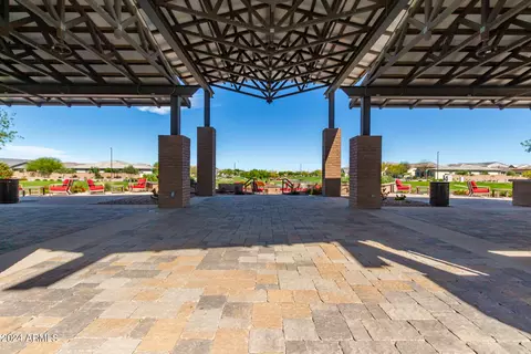 Exterior - 1350 E Aris Dr, Gilbert, AZ 85298 photo 29 of 46