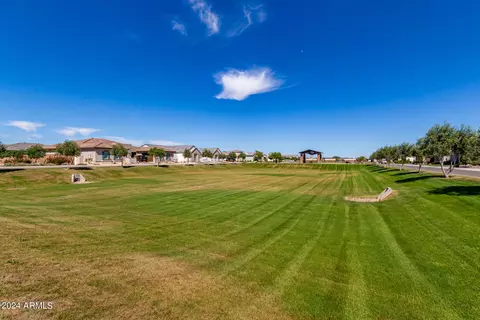 View/Area - 1350 E Aris Dr, Gilbert, AZ 85298 photo 2 of 15