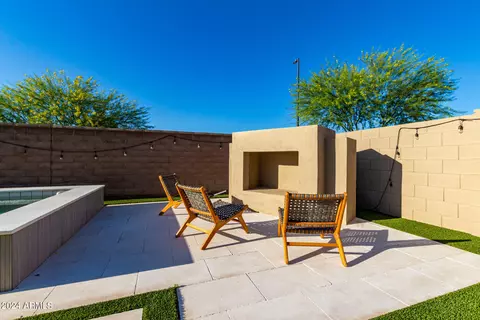 Exterior - 1350 E Aris Dr, Gilbert, AZ 85298 photo 22 of 46