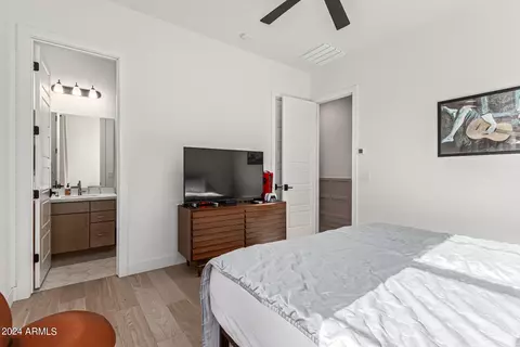 Bedroom - 1350 E Aris Dr, Gilbert, AZ 85298 photo 6 of 10