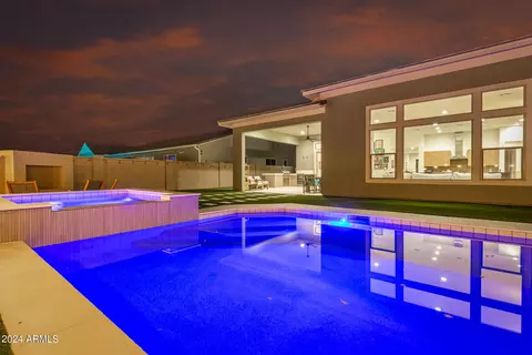1350 E Aris Dr, Gilbert, AZ 85298
