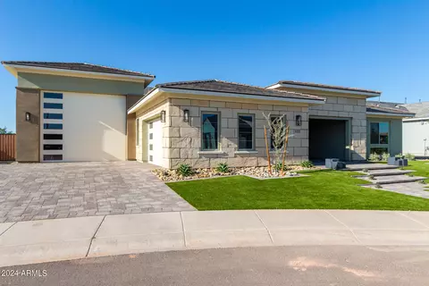 Exterior - 1350 E Aris Dr, Gilbert, AZ 85298 photo 8 of 46