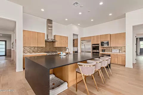 Kitchen - 1350 E Aris Dr, Gilbert, AZ 85298 photo 2 of 8