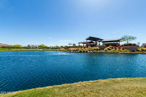 View/Area - 1350 E Aris Dr, Gilbert, AZ 85298 photo 4 of 15