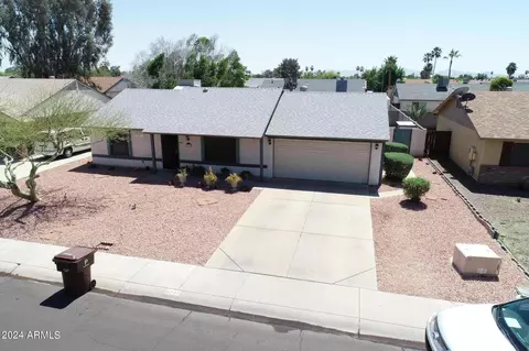 8937 W Cinnabar Ave, Peoria, AZ 85345
