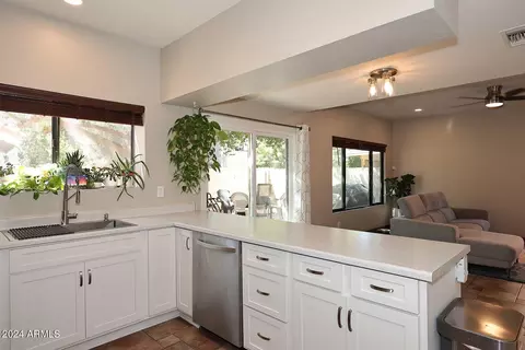 Kitchen - 4443 E Annette Dr, Phoenix, AZ 85032 photo 3 of 3