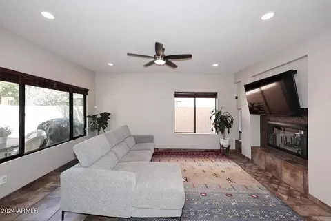 Living - 4443 E Annette Dr, Phoenix, AZ 85032 photo 2 of 4