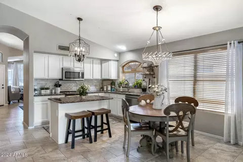 4627 E Weaver Rd, Phoenix, AZ 85050 photo 14