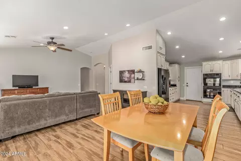 8534 E Navarro Ave, Mesa, AZ 85209 photo 10