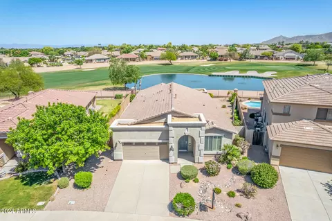 6687 S Classic Way, Gilbert, AZ 85298