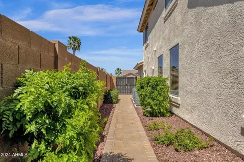 Exterior - 3853 E Dubois Ave, Gilbert, AZ 85298 photo 12 of 16