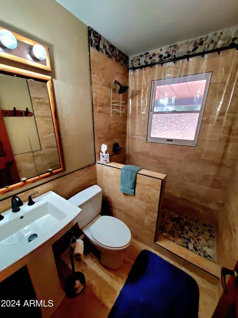 Bath - 509 E Timber Dr, Payson, AZ 85541 photo 1 of 3