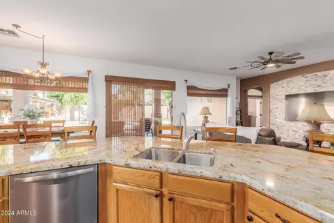 Kitchen - 4445 E Palmdale Ln, Gilbert, AZ 85298 photo 6 of 6