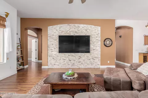 Living - 4445 E Palmdale Ln, Gilbert, AZ 85298 photo 2 of 5