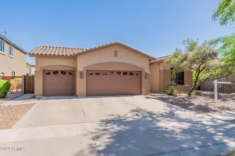 4373 E Lantern Ct, Gilbert, AZ 85297 photo 2