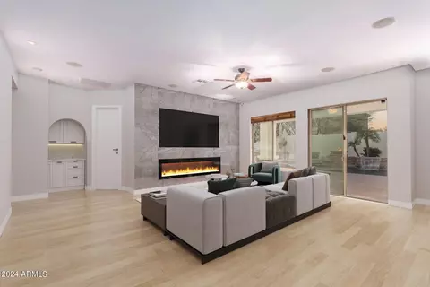 Living - 2010 W Whisper Rock Trl, Phoenix, AZ 85085 photo 1 of 4
