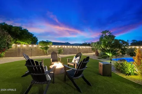 Exterior - 4031 E Kirkland Rd, Phoenix, AZ 85050 photo 6 of 9