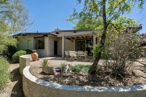 4306 E San Miguel Ave, Phoenix, AZ 85018 photo 12