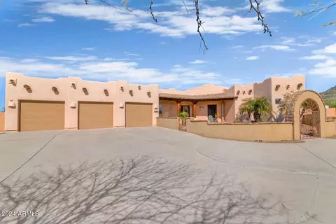 2945 W Trail Dr, Phoenix, AZ 85086