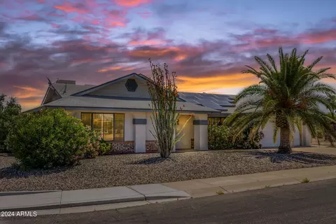 13403 W Gemstone Dr, Sun City West, AZ 85375