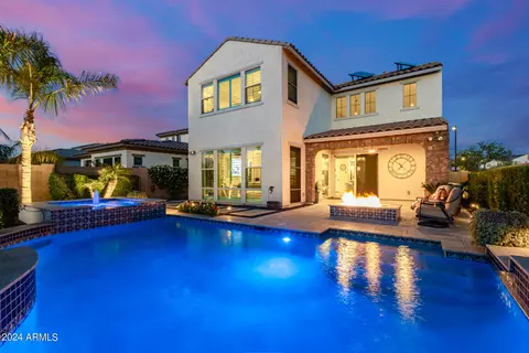 Exterior - 29710 N 23rd Ln, Phoenix, AZ 85085 photo 4 of 32