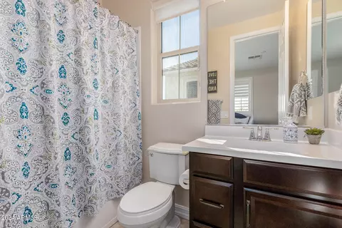 Bath - 29710 N 23rd Ln, Phoenix, AZ 85085 photo 5 of 6