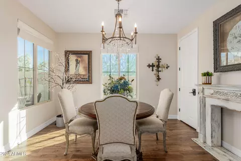 Dining - 29710 N 23rd Ln, Phoenix, AZ 85085 photo 2 of 3