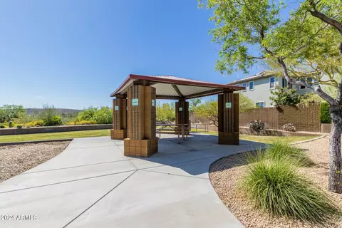 Exterior - 29710 N 23rd Ln, Phoenix, AZ 85085 photo 16 of 32