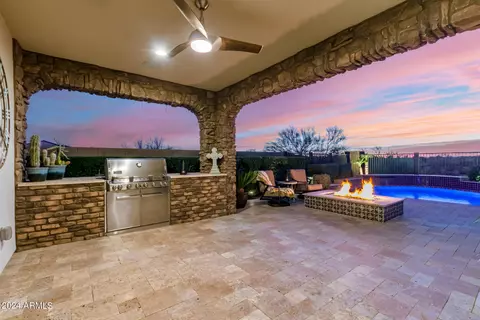 Exterior - 29710 N 23rd Ln, Phoenix, AZ 85085 photo 3 of 32